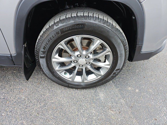 Used 2019 Jeep Cherokee Latitude Plus w/ Cold Weather Group image 10