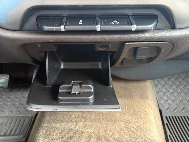 Used 2015 Chevrolet Silverado 1500 LT w/ All Star Edition AWD/4WD image 31