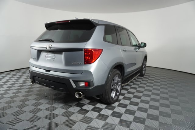 Used 2023 Honda Passport EX-L image 8