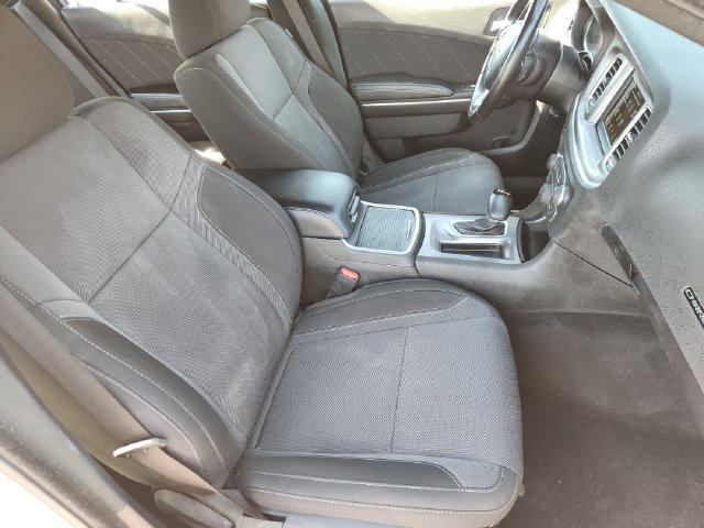 Used 2022 Dodge Charger SXT RWD image 11