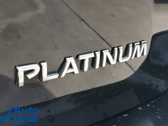 Used 2020 Nissan Pathfinder Platinum FWD image 9