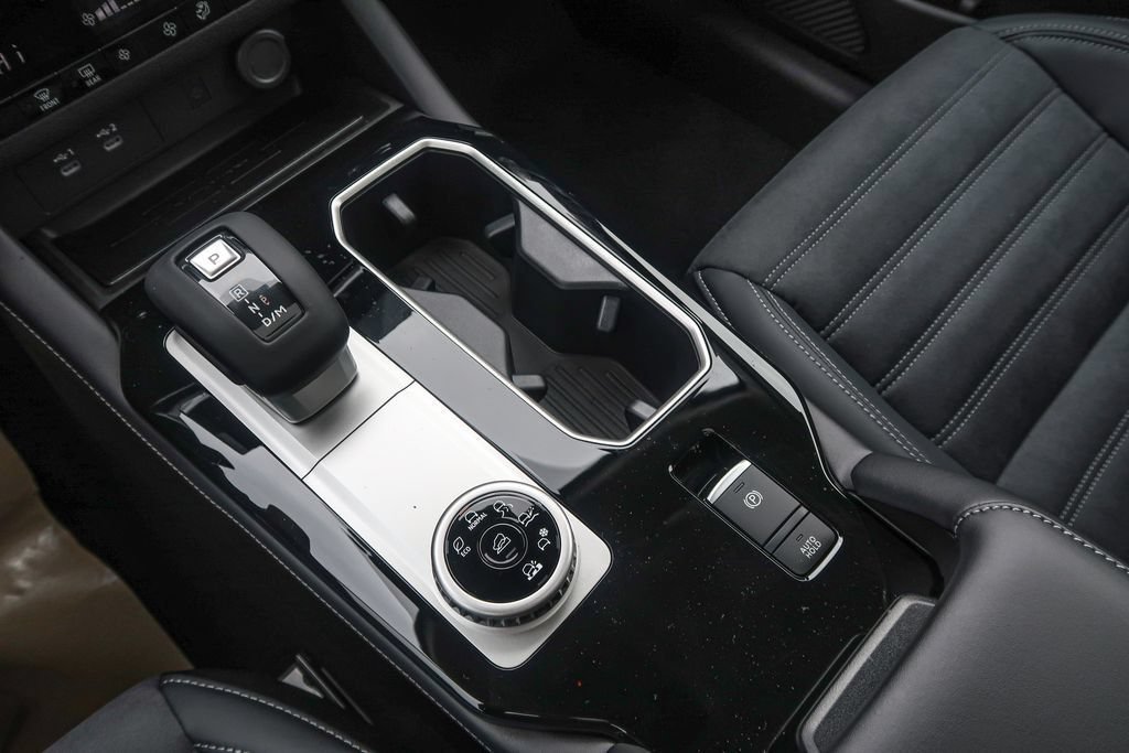 New 2026 Mitsubishi Outlander AWD image 36