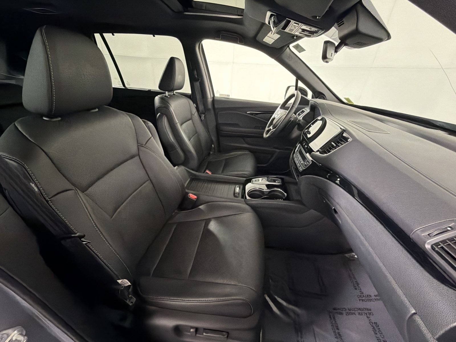 Used 2023 Honda Passport Elite image 27