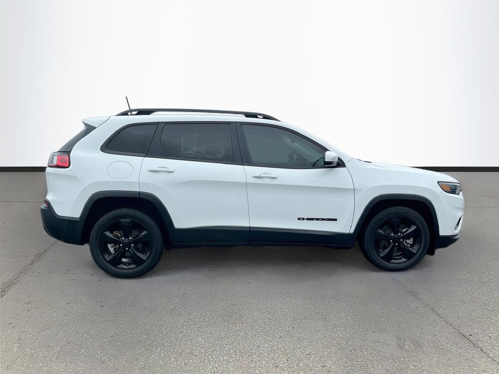 Used 2021 Jeep Cherokee Latitude Plus FWD image 8