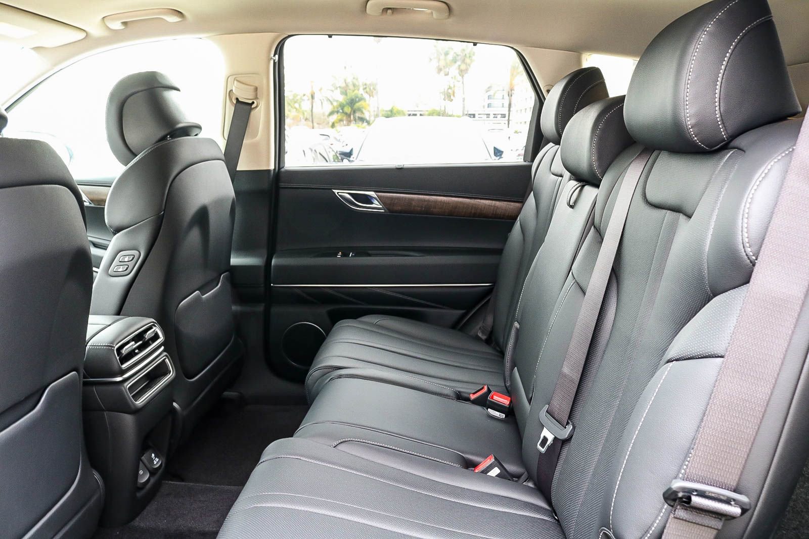 New 2026 Genesis GV80 2.5T Select AWD/4WD image 18