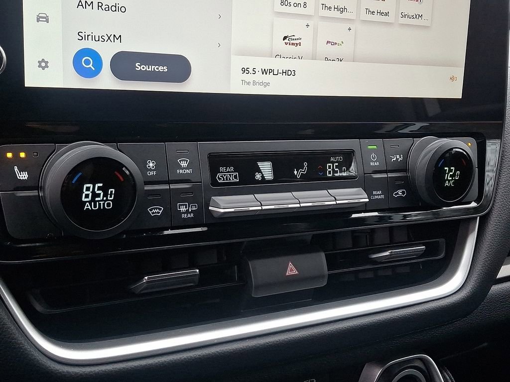 Used 2026 Toyota Grand Highlander LE image 16