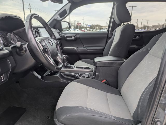 Used 2023 Toyota Tacoma TRD Off-Road w/ Technology Package image 25