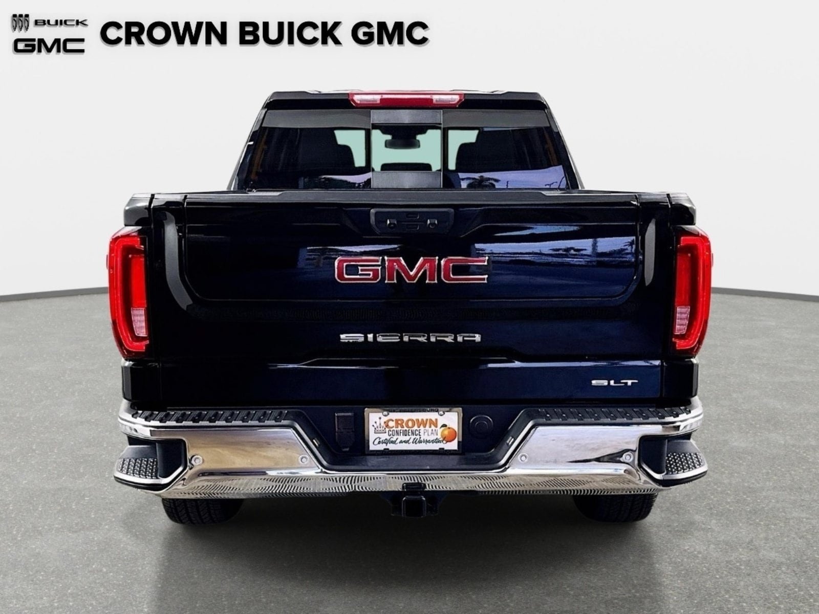 Certified 2026 GMC Sierra 1500 SLT w/ SLT Premium Package RWD image 6