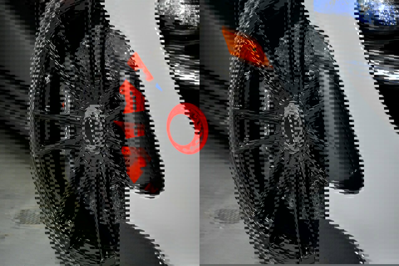 Used 2018 McLaren 720S Performance image 4