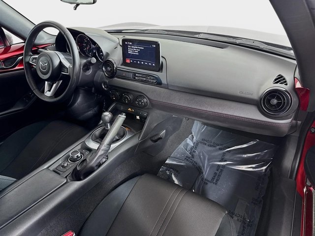 Used 2019 MAZDA MX-5 Miata Club w/ I-ACTIVSENSE Club Package image 23