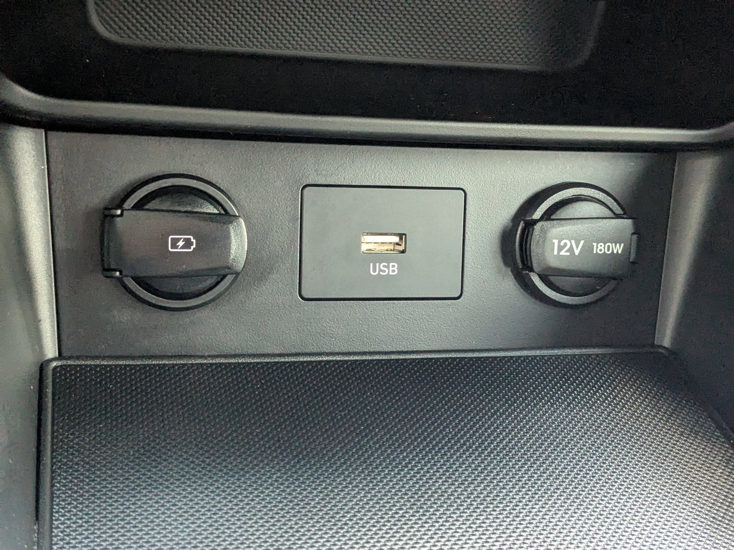 Used 2023 Hyundai Kona SEL image 24