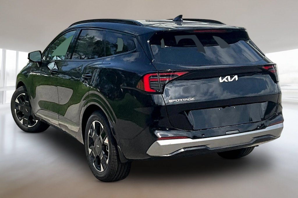 New 2026 Kia Sportage SX FWD image 3