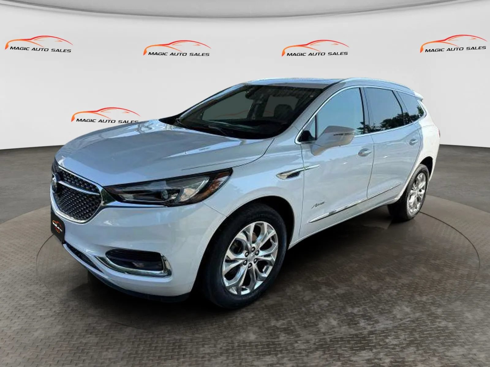 Used 2021 Buick Enclave Avenir w/ Avenir Technology Package AWD/4WD image 6