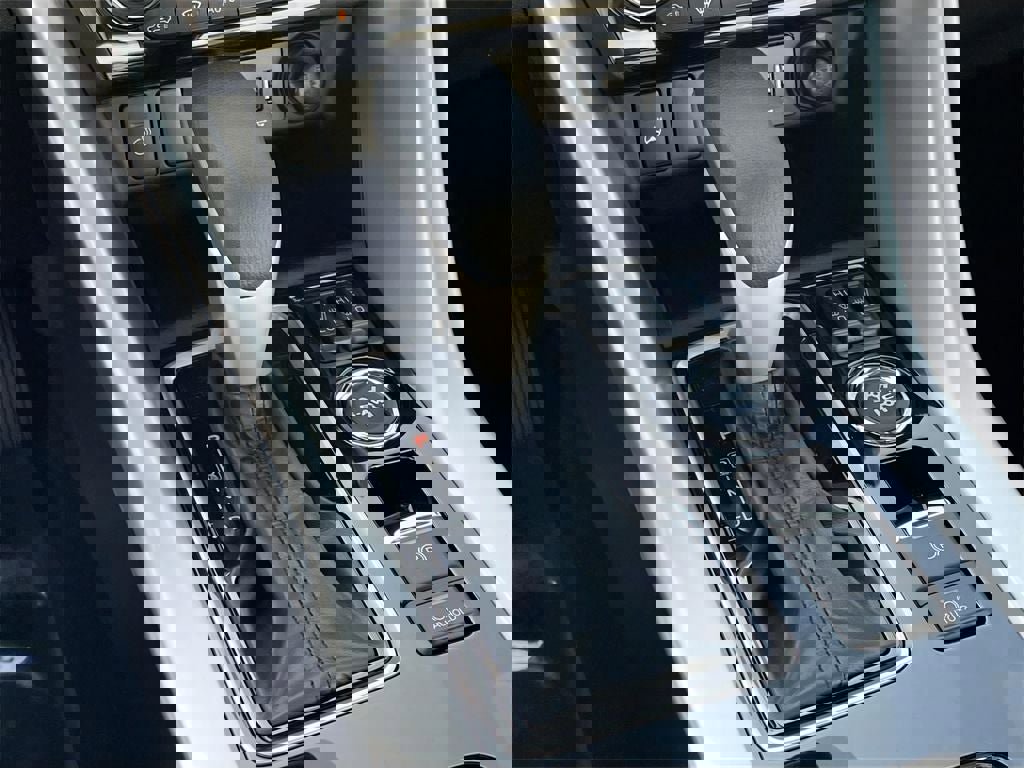 New 2026 Mitsubishi Eclipse Cross AWD image 18