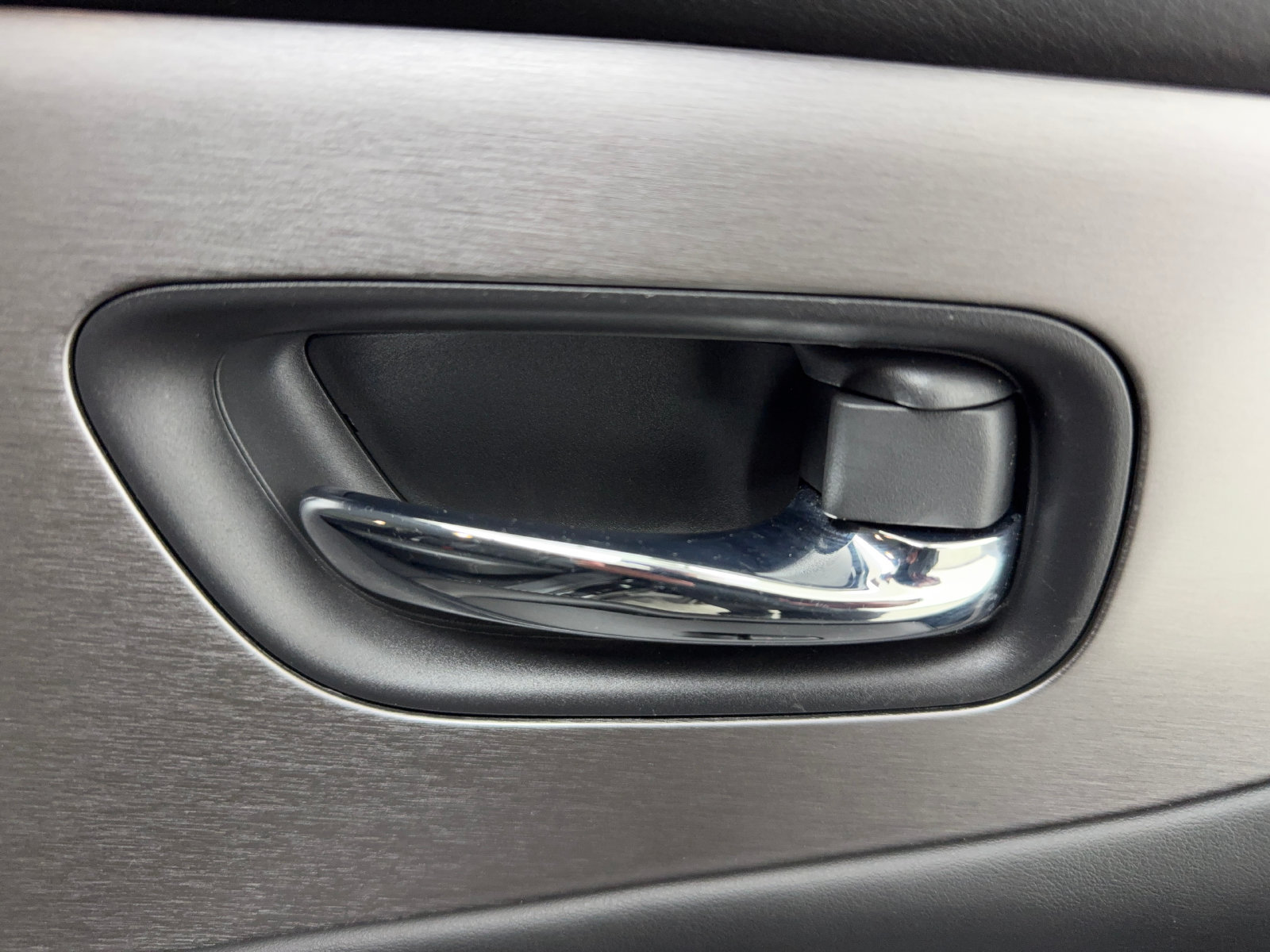 Used 2022 Nissan Murano SV FWD image 38