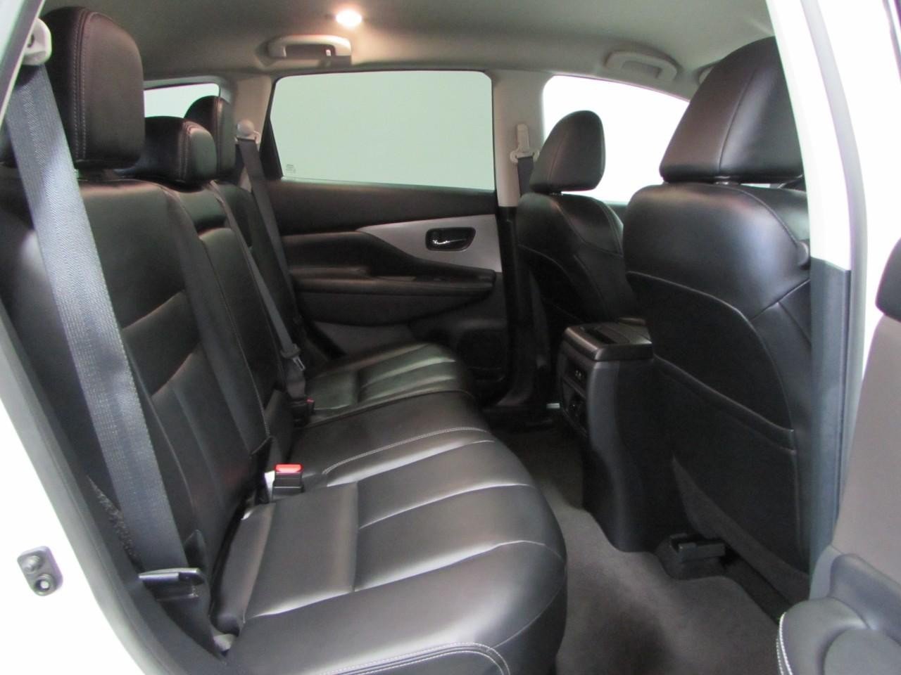 Used 2023 Nissan Murano SV w/ SV Midnight Edition Package AWD/4WD image 19