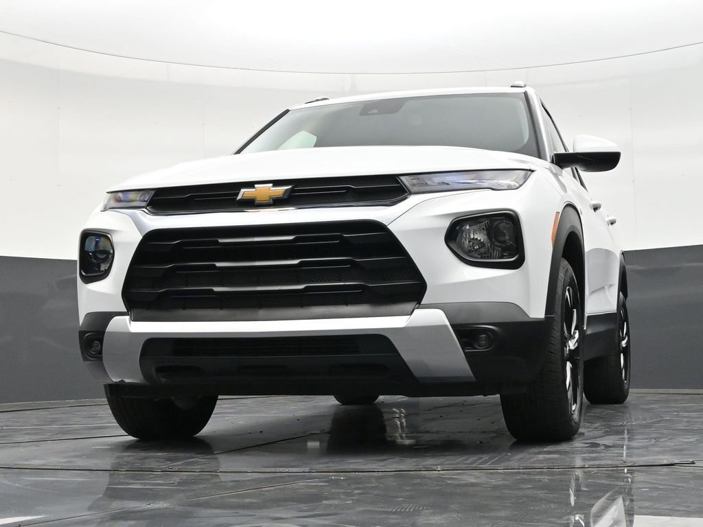 Used 2023 Chevrolet TrailBlazer LT w/ Convenience Package AWD/4WD image 27