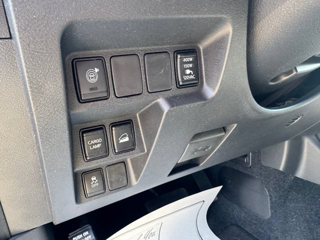 Used 2023 Nissan Frontier SV w/ SV Convenience Package AWD/4WD image 11