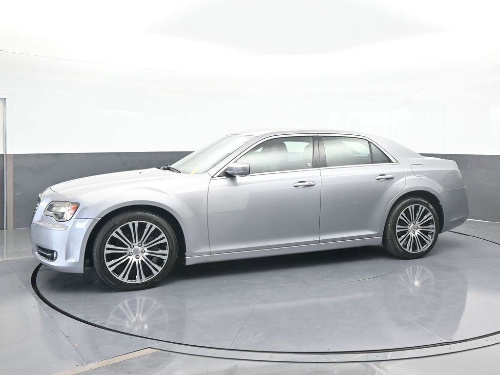 Used 2014 Chrysler 300 S video 2