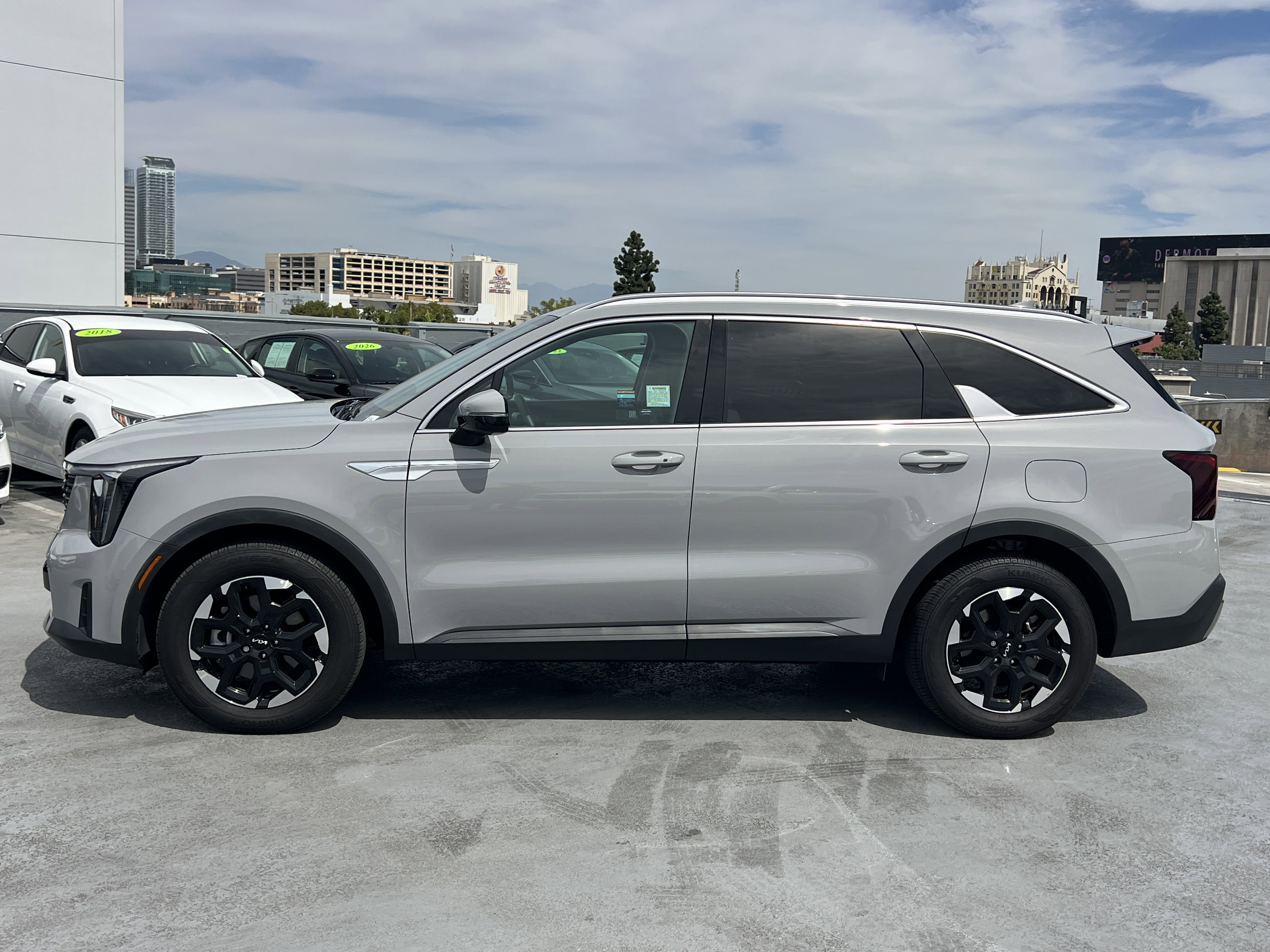Certified 2025 Kia Sorento S image 3
