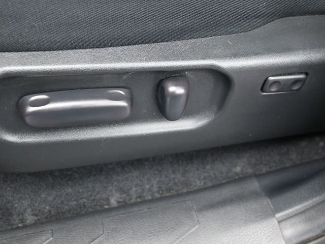 Used 2022 Toyota Tacoma TRD Sport w/ Technology Package image 13