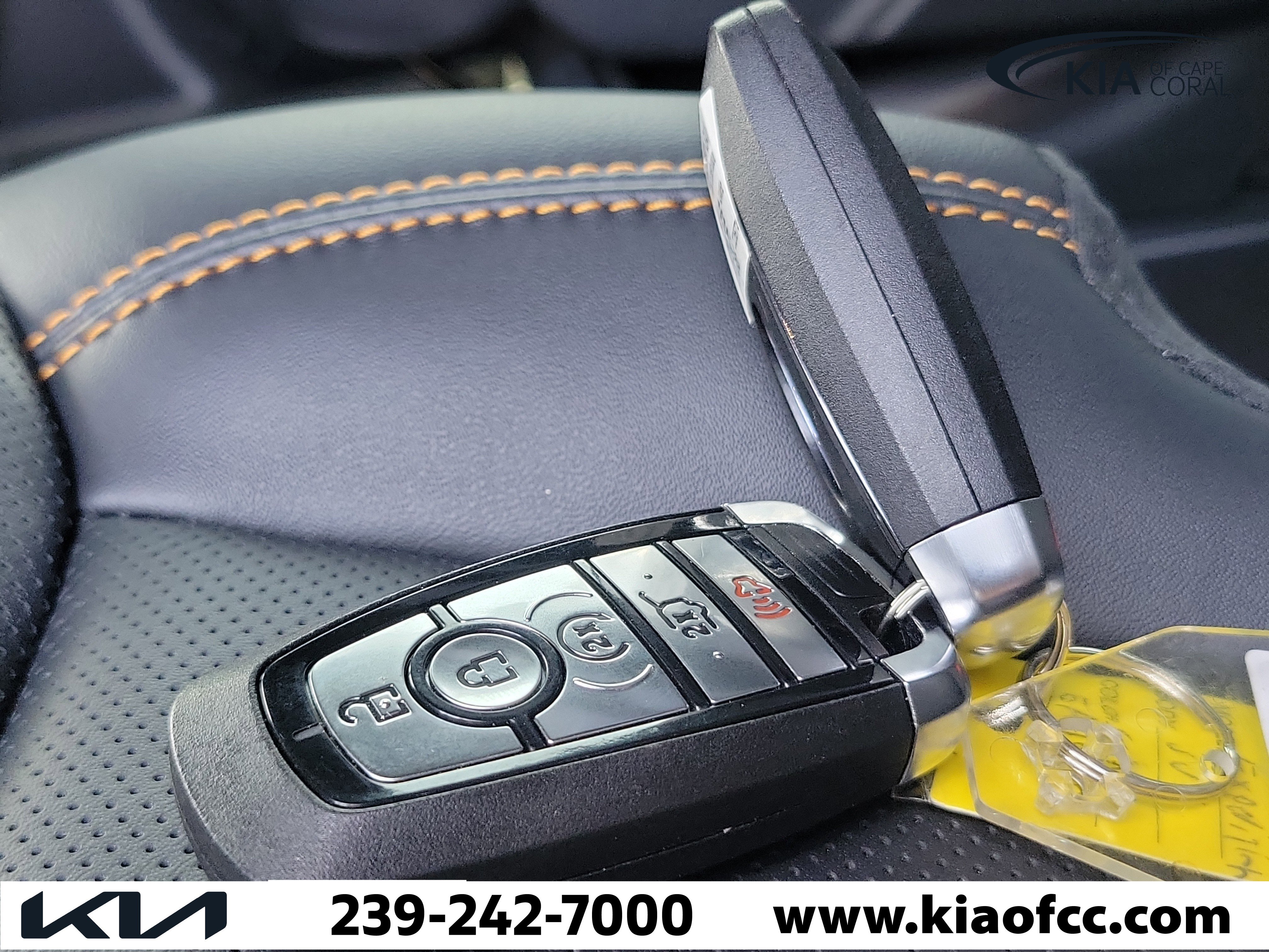 Used 2025 Ford Expedition Tremor image 39