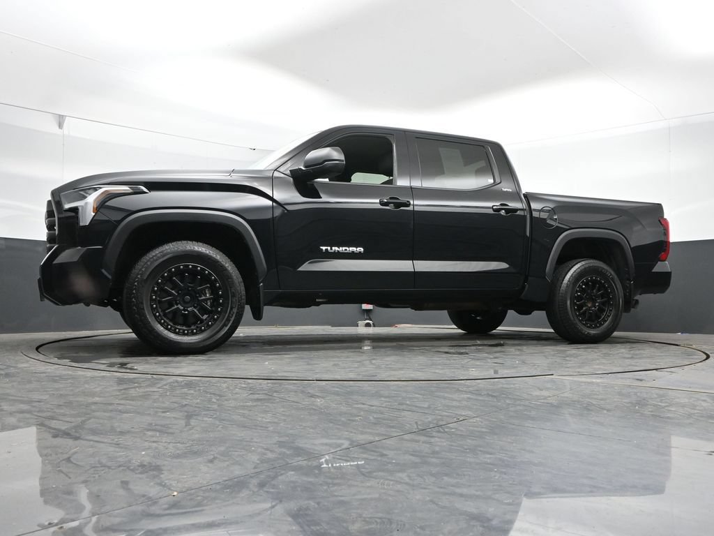 Used 2024 Toyota Tundra SR5 AWD/4WD image 40