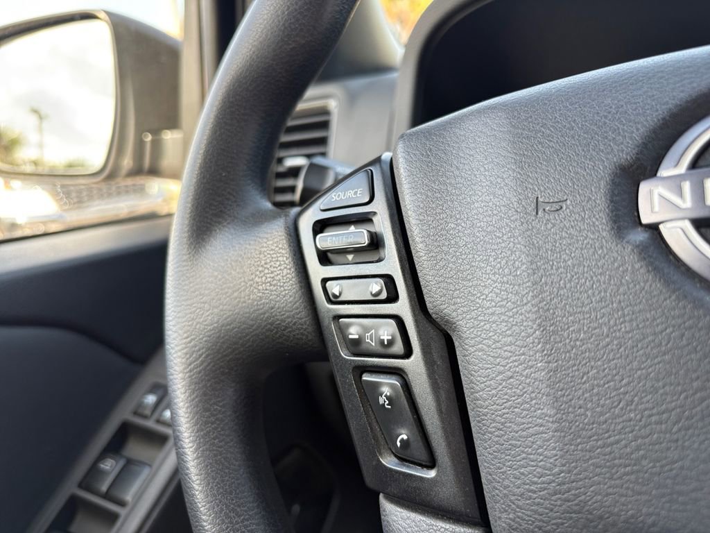Used 2023 Nissan Frontier SV w/ Midnight Edition Package image 16