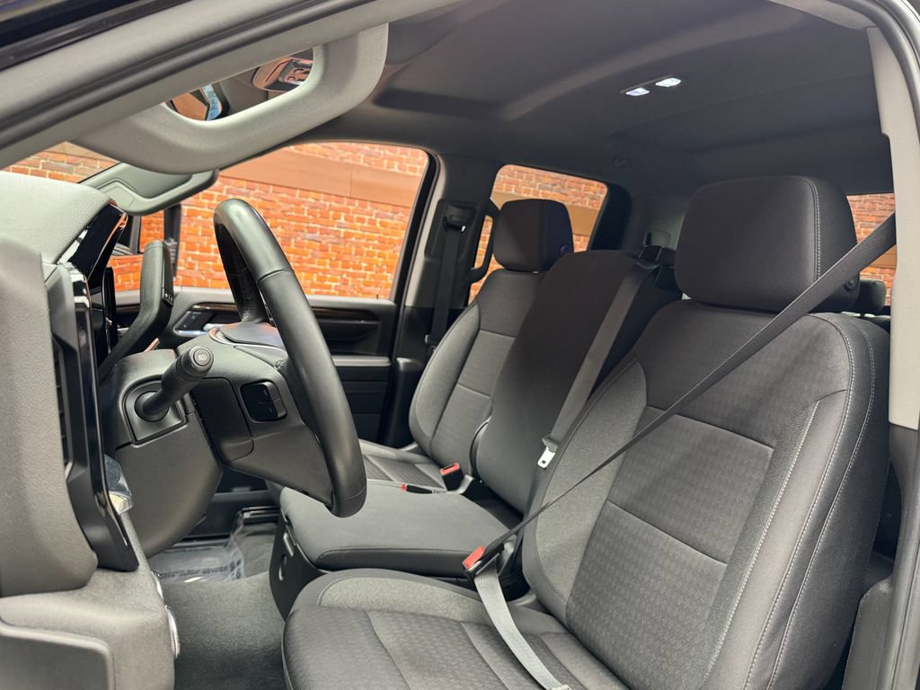 Used 2024 GMC Sierra 2500 SLE w/ SLE Value Package; AWD/4WD image 26