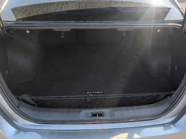 Used 2020 Nissan Altima 2.5 SR w/ Premium Package image 17