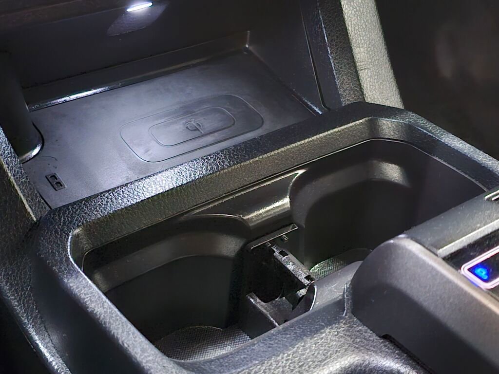 Used 2019 Toyota Tacoma TRD Off-Road w/ Technology Package AWD/4WD image 33