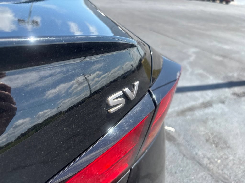Used 2023 Nissan Altima 2.5 SV w/ SV Premium Package FWD image 10