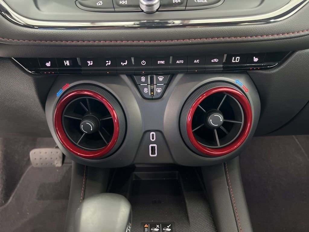 Used 2025 Chevrolet Blazer RS image 17