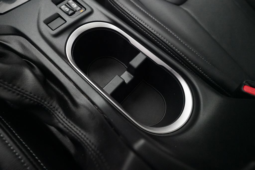 Used 2022 Subaru Impreza 2.0i Limited w/ Popular Package #3 image 16