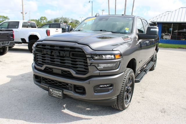 Used 2026 RAM 2500 Big Horn AWD/4WD image 3