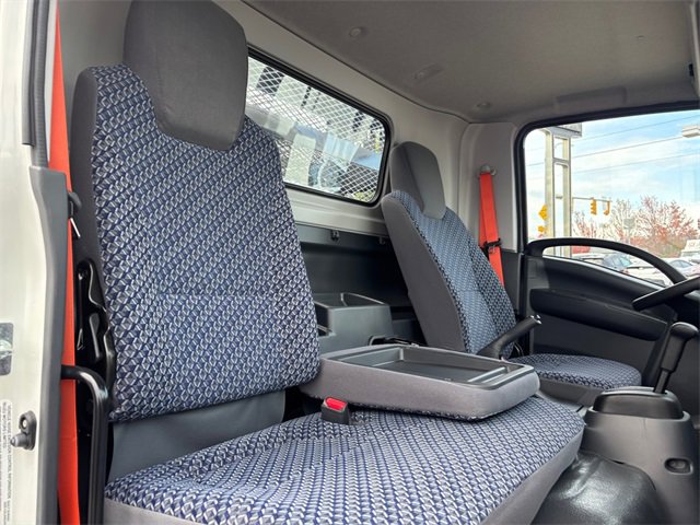 Used 2024 Chevrolet Low Cab Forward image 31