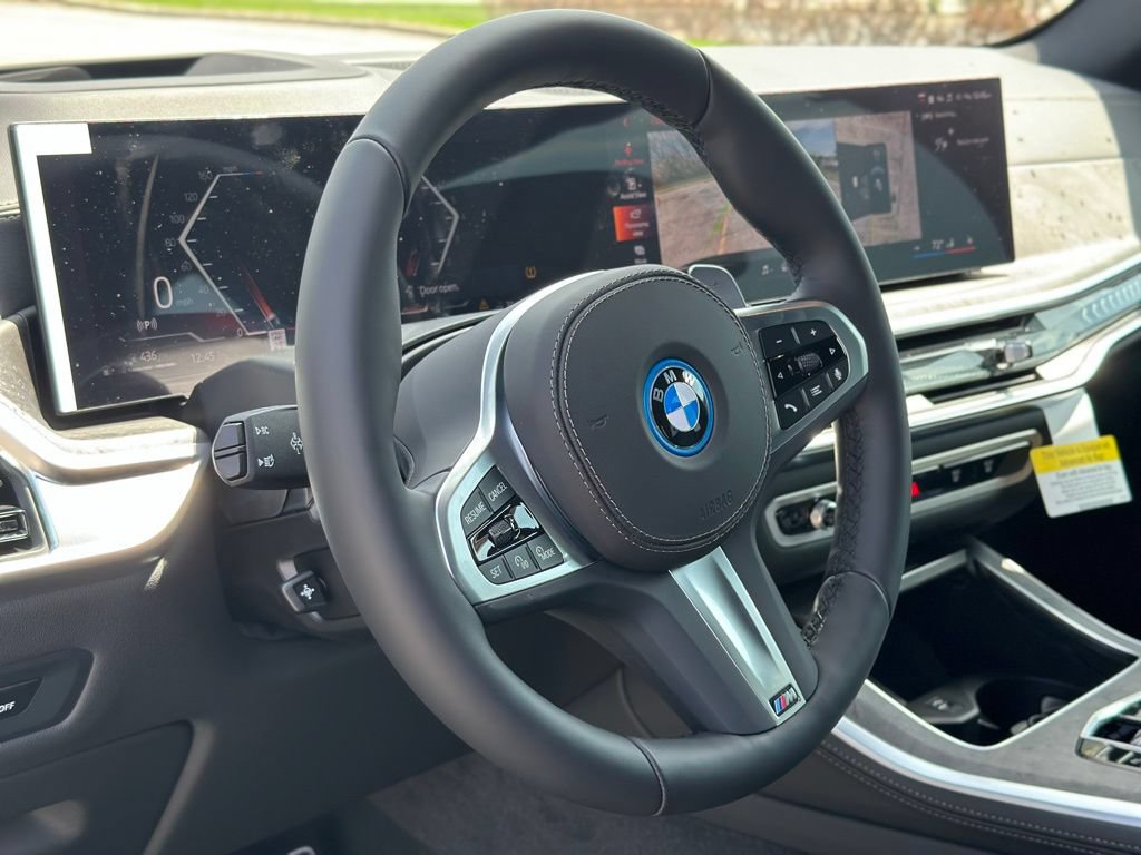 New 2026 BMW X5 xDrive50e w/ Executive Package AWD/4WD image 17