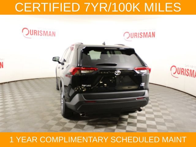 Used 2025 Toyota RAV4 XLE AWD/4WD image 9