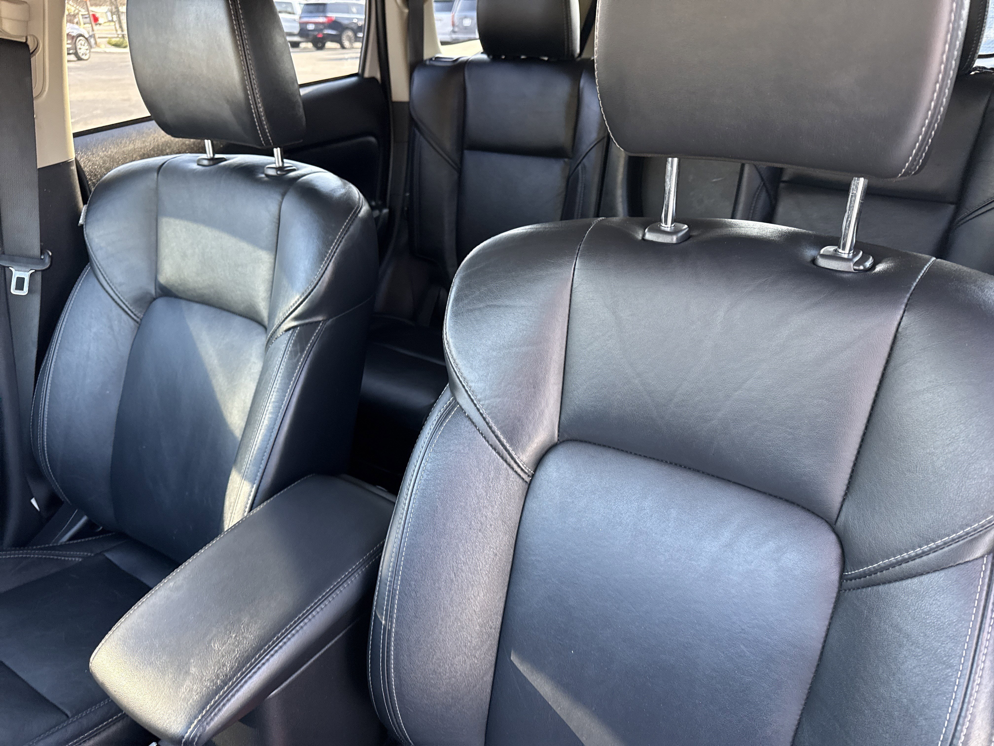 Used 2020 Mitsubishi Outlander AWD image 14