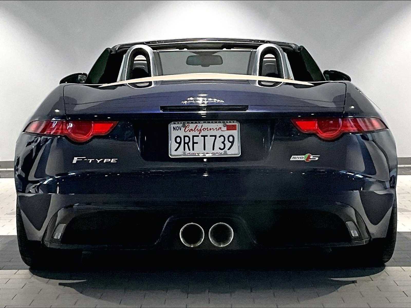 Used 2016 Jaguar F-TYPE S image 9