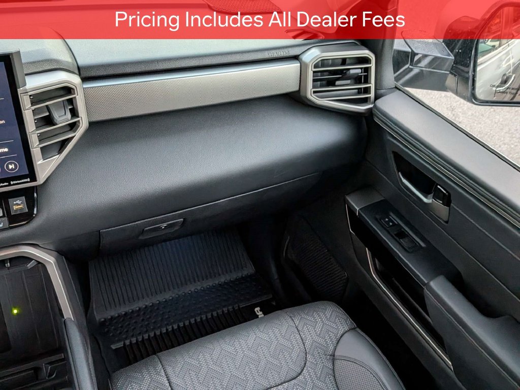 Used 2024 Toyota Tundra Limited w/ Power Package AWD/4WD image 18
