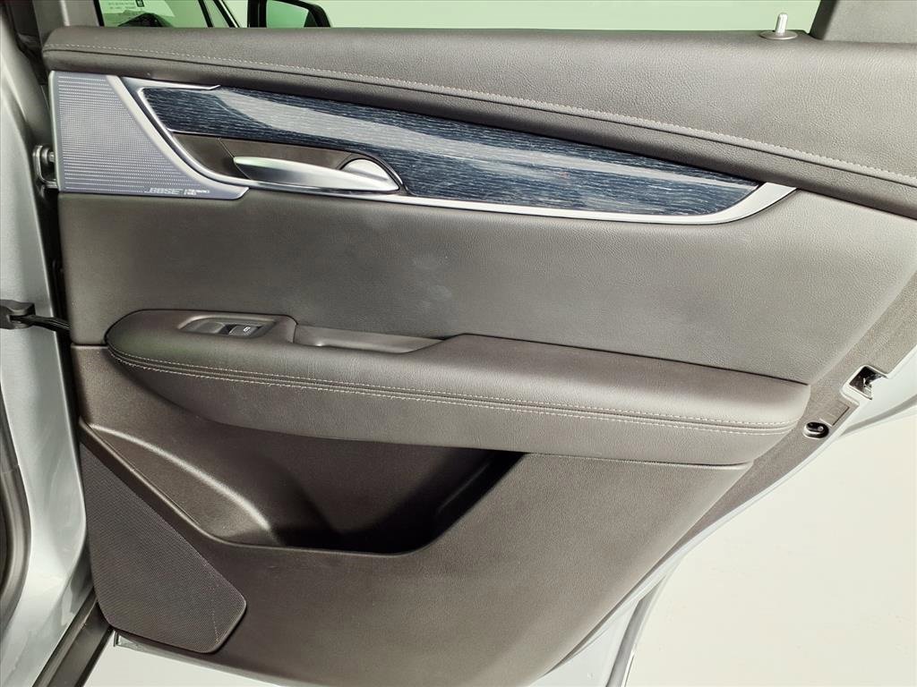 Certified 2025 Cadillac XT5 Premium Luxury image 21