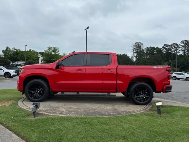 Used 2023 Chevrolet Silverado 1500 RST AWD/4WD image 4