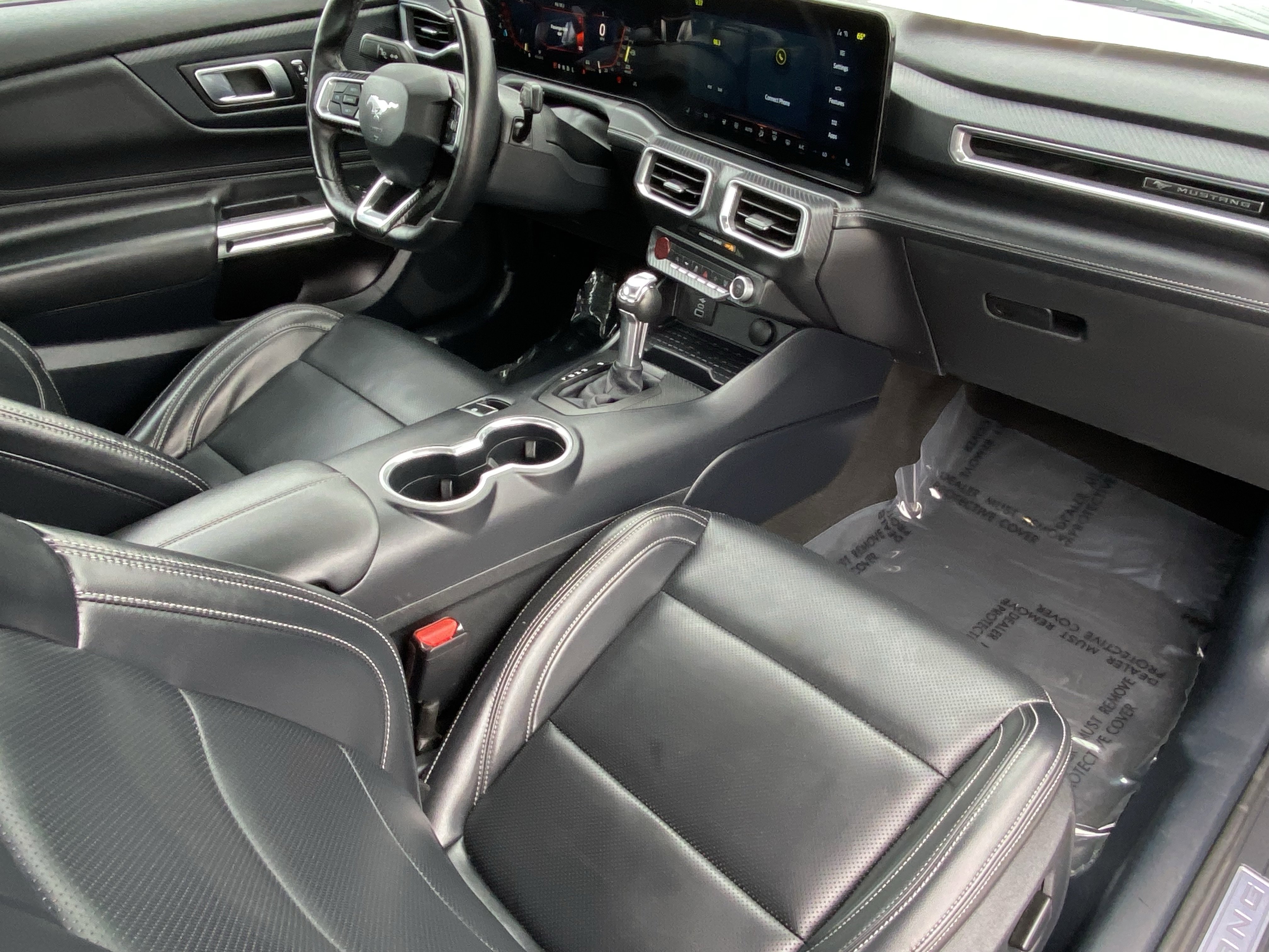 Used 2024 Ford Mustang Premium RWD image 9
