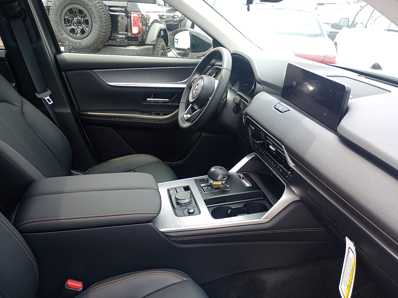 New 2025 MAZDA CX-70 3.3 Turbo w/ Preferred Package image 7