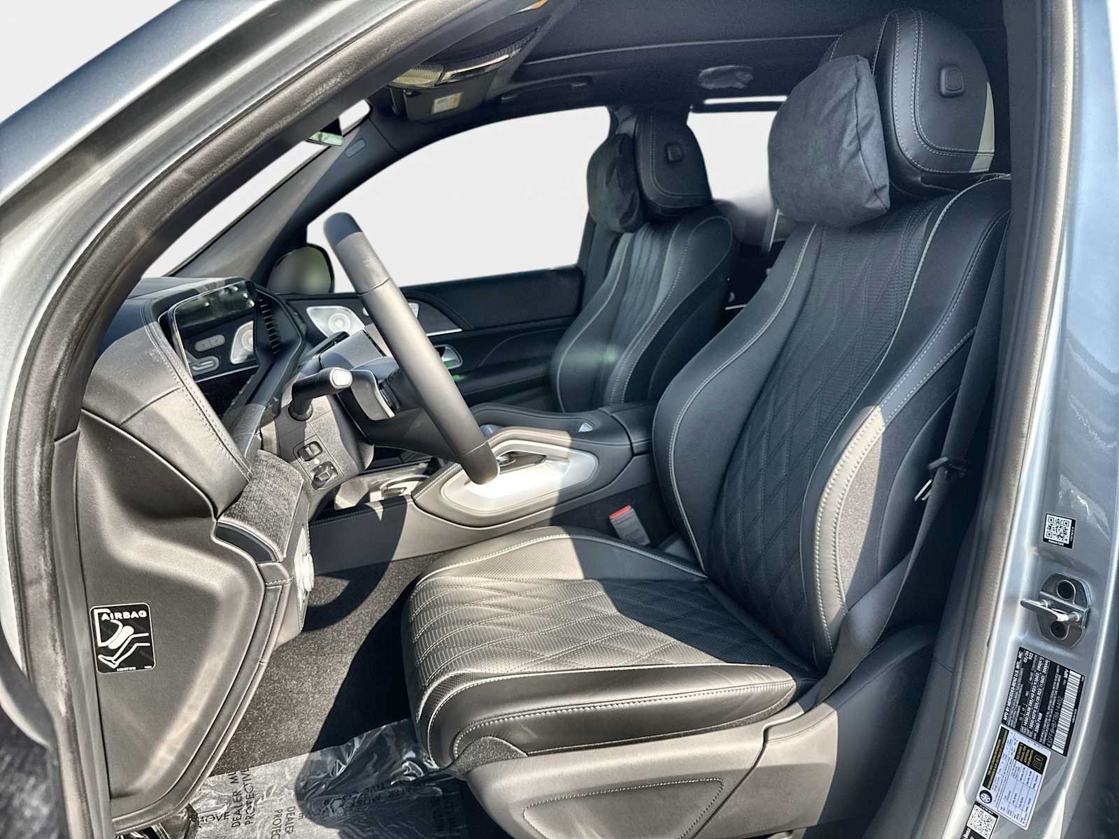 New 2026 Mercedes-Benz Maybach GLS 600 4MATIC image 3