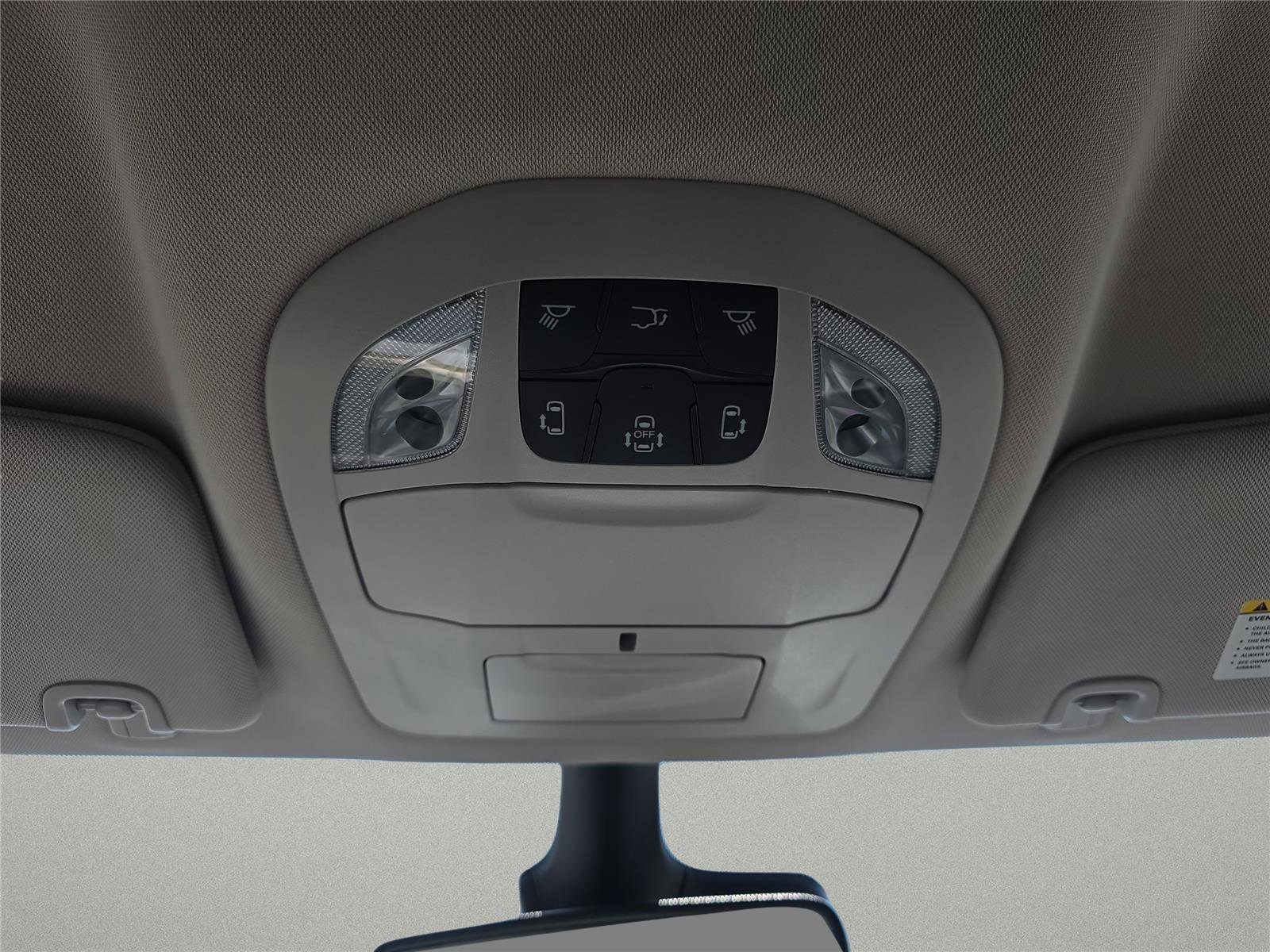 Used 2023 Chrysler Pacifica Touring-L image 28