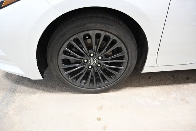 Used 2020 Toyota Avalon XSE w/ All Weather Liner Package image 29