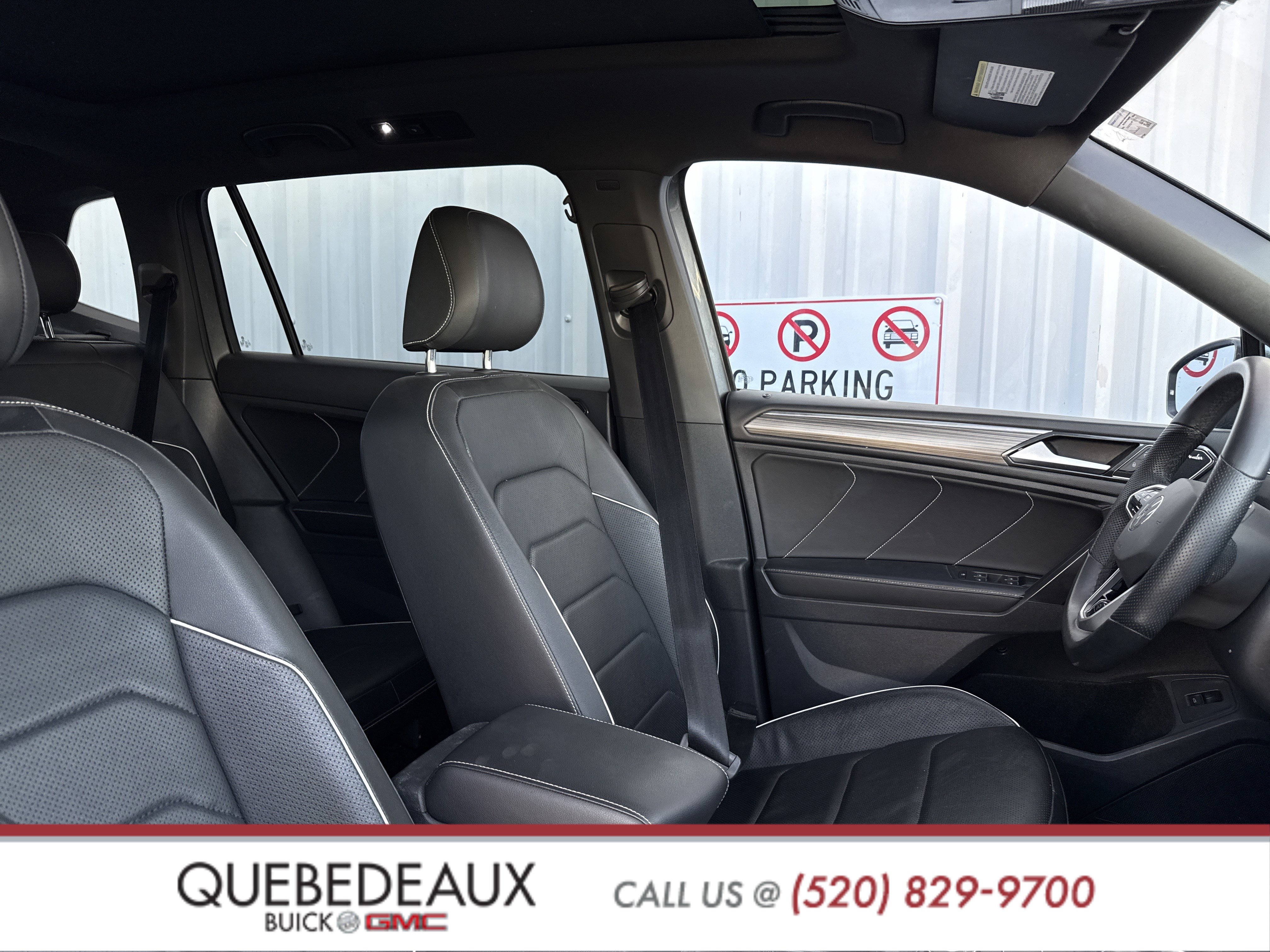 Used 2022 Volkswagen Tiguan SEL R-Line image 34