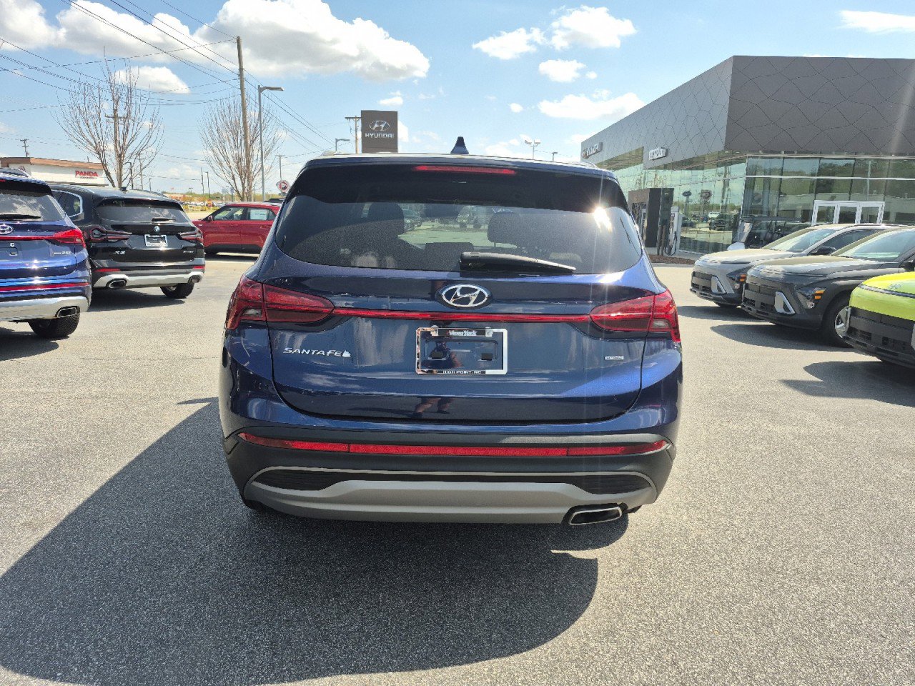 Used 2023 Hyundai Santa Fe SE image 8